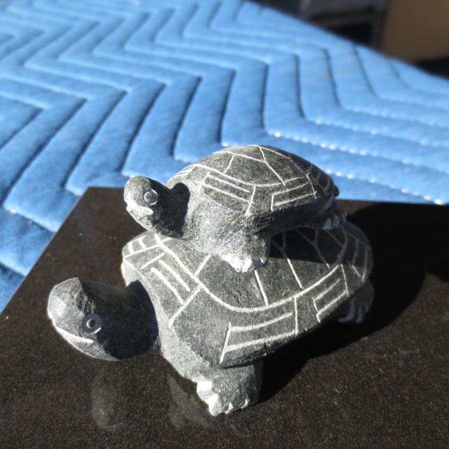 親子亀 緑カメ 1組 台座付き 亀 子亀 かめ みどり 置物 彫刻品 Turtle F 置物 かわいいオブジェ おしゃれ 縁起物 御影石 手作り レターパックで送料無料 Turtle F 石材店サンソー 通販 Yahoo ショッピング