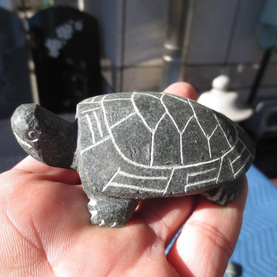 御影石　亀　オブジェ 楽天市場】緑カメ 亀 子亀 かめ みどり 置物 彫刻品 turtle-M