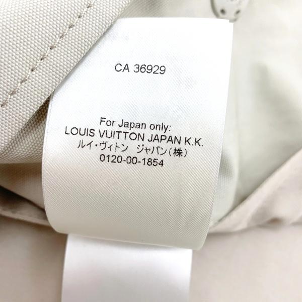 ルイ・ヴィトン ロゴ刺繍 ベージュジャケット