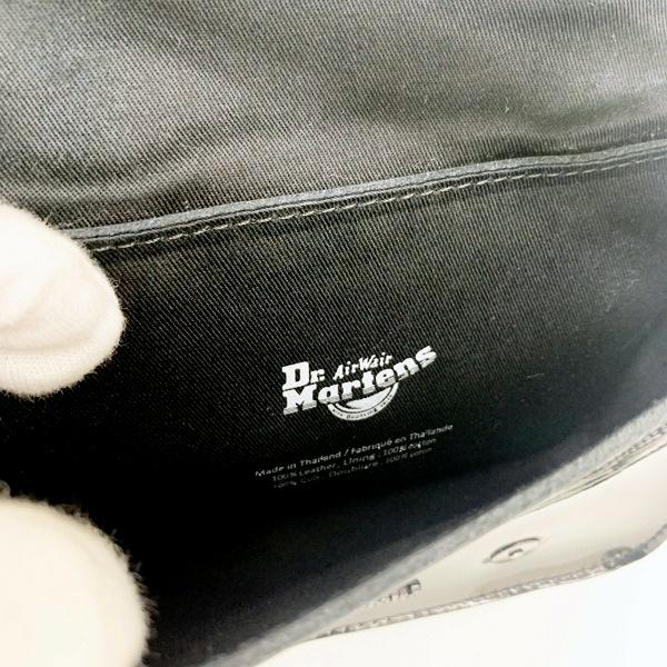 ドクターマーチンかばん 国内送料込】ドクターマーチン ボックス クロスボディ バッグ (Dr