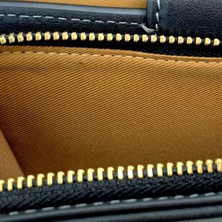 COACH（コーチ） タビー ミディアム ウォレット 二つ折り財布 CA193