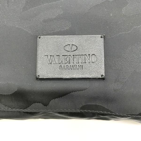 VALENTINO ロックスタッズ クラッチバッグ 黒 セカンドバッグ VALENTINO ロックスタッズ クラッチバッグ 黒 セカンドバッグ