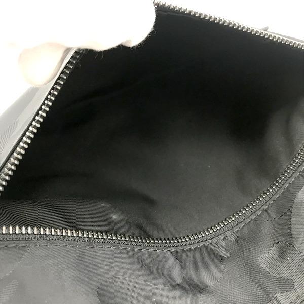 VALENTINO（ヴァレンティノ） ロックスタッズ クラッチバッグ 黒