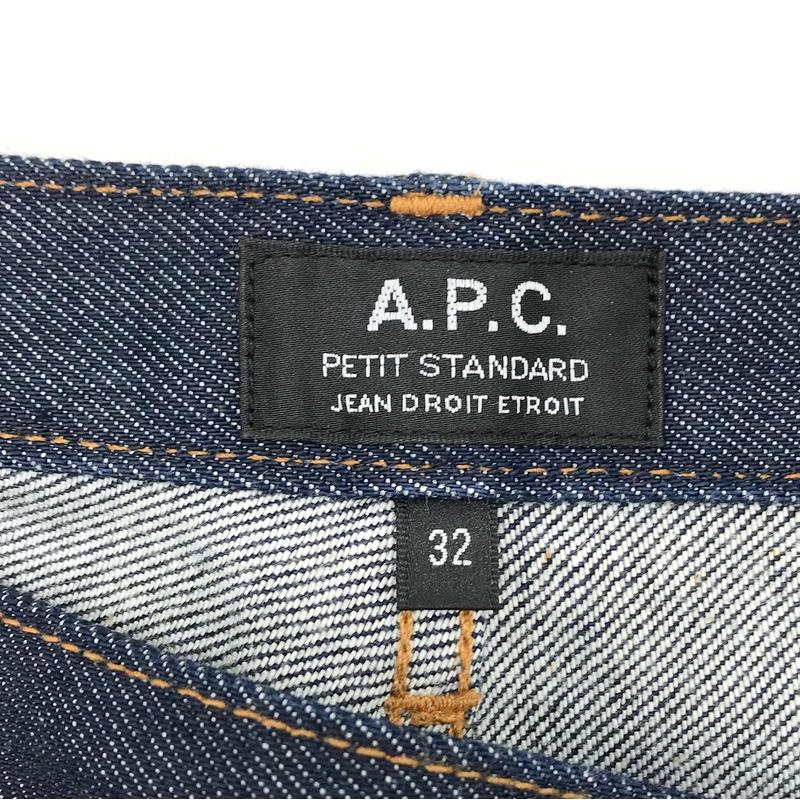 A.P.C. デニムパンツ 美品 149947 PETIT STANDARD JEAN D ROIT A.P.C. デニムパンツ 美品 149947 PETIT STANDARD JEAN D ROIT