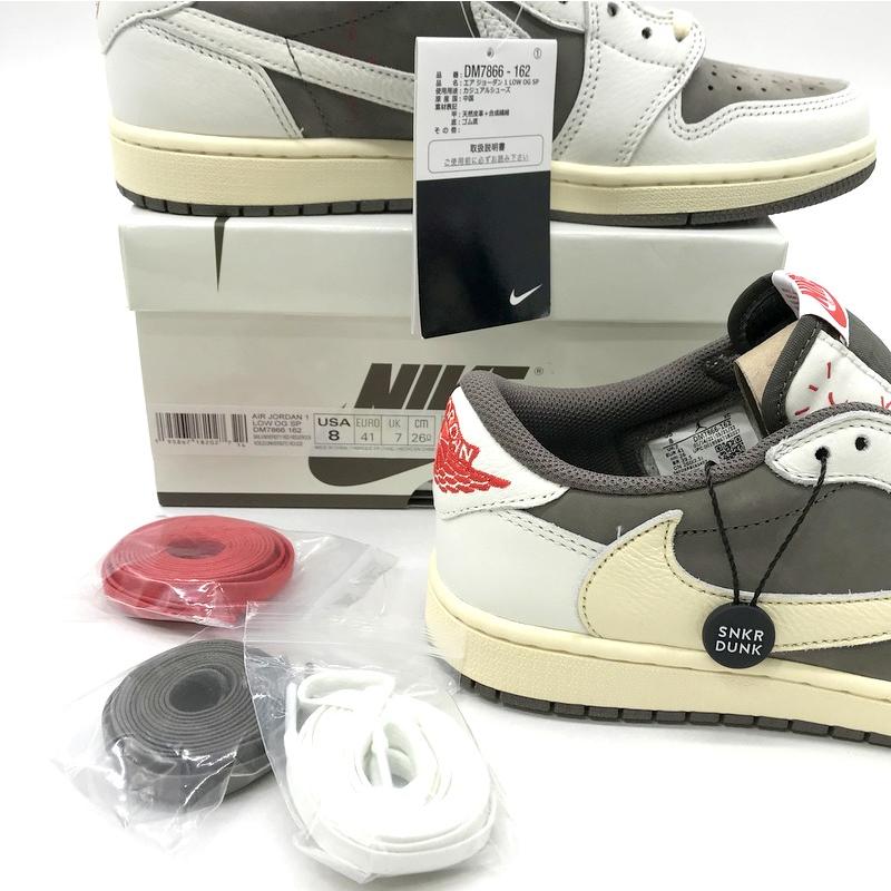 NIKE AIR JORDAN 1 RETRO LOW OG SP TRAVIS SCOTT スニーカー 新品同様 