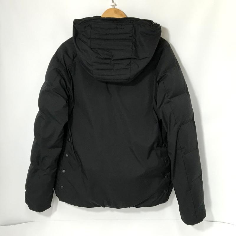 【公式】BTS(防弾少年団)ダウンジャケット　黒　Lサイズ☆新品未使用 BTS（防弾少年団）ジョングクが着用しているアウターは