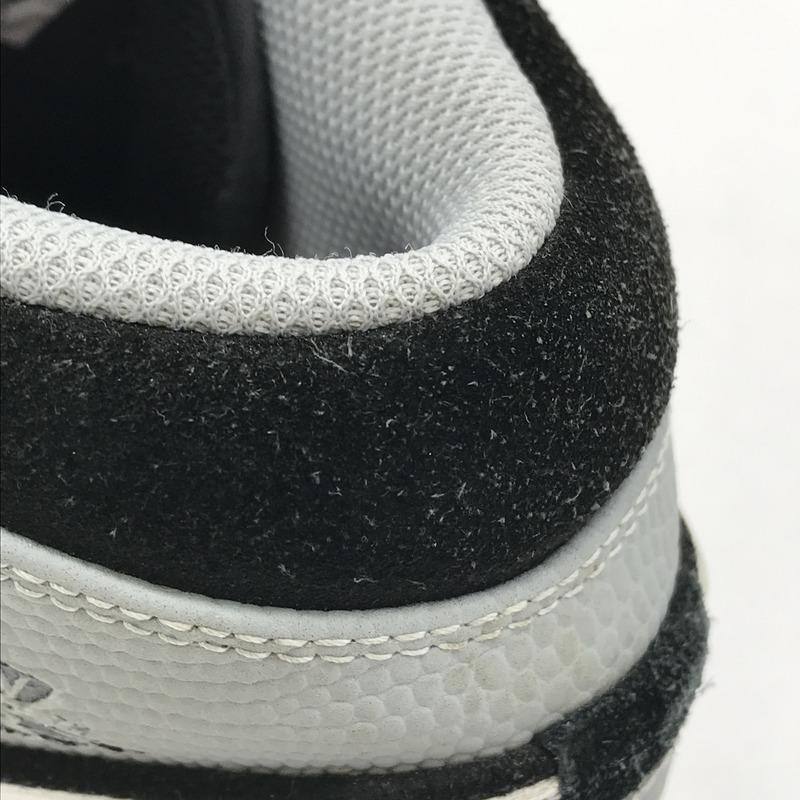 NIKE（ナイキ） スニーカー Air Jordan 1 Mid Elephant Toe Safari