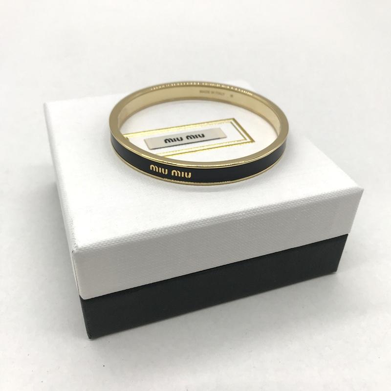miu miu（ミュウミュウ） バングル ブレスレット 5JB408 箱付き ロゴ