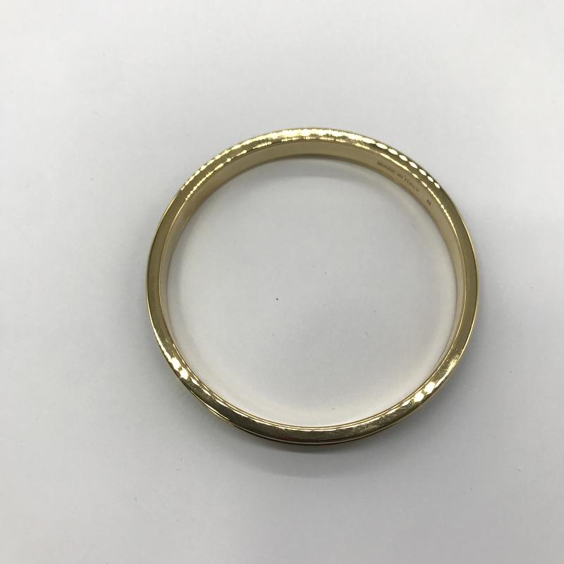 miu miu（ミュウミュウ） バングル ブレスレット 5JB408 箱付き ロゴ