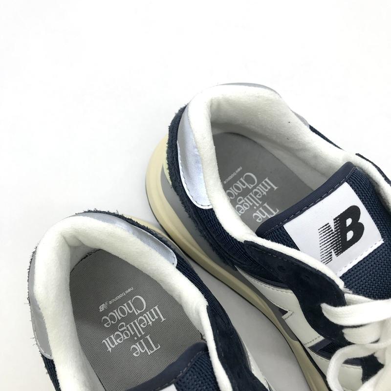 New Balance（ニューバランス） スニーカー 美品 M5740VLB ローカット