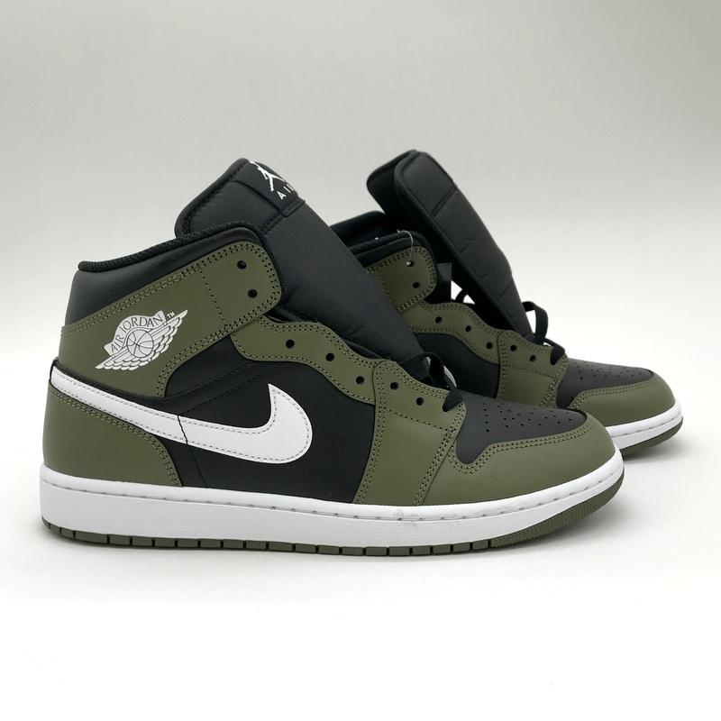 NIKE ナイキ　エアジョーダン1 MID DQ8426-092 未使用品 NIKE AIR JORDAN 1 MID スニーカー 新品同様 DQ8426-092