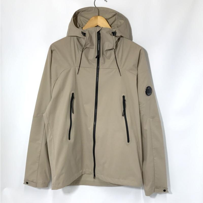 C.P. COMPANY（シーピーカンパニー） マウンテンパーカー MOW003A