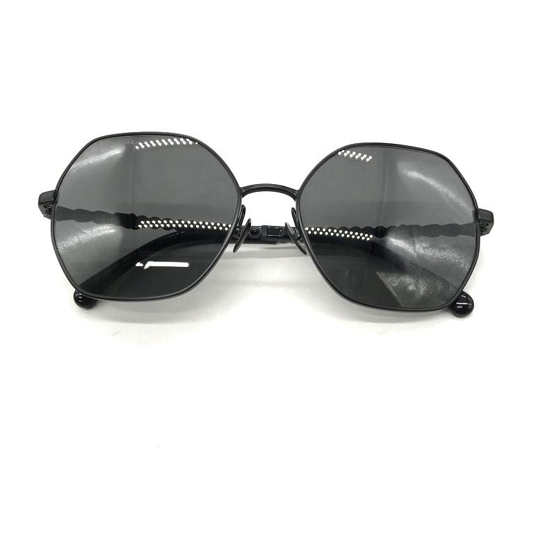 CHANEL サングラス 4281-Q-H フルリム アイウェア ブランド小物 CHANEL サングラス 4281-Q-H フルリム アイウェア ブランド小物