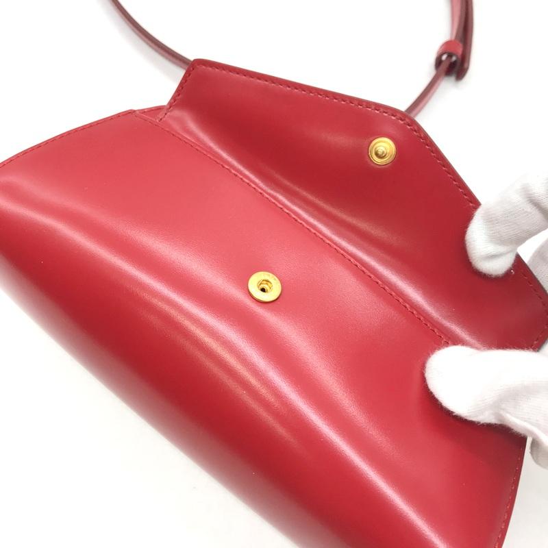 TOD'S（トッズ） ショルダーバッグ CAMERA BAG ポシェット レザー ミニ