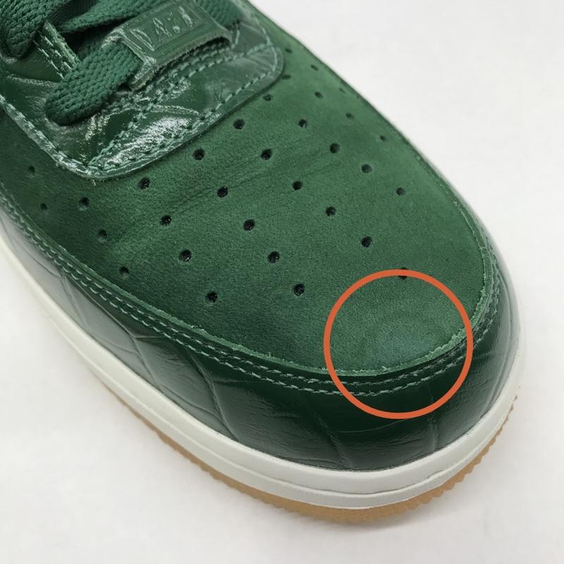 NIKE（ナイキ） スニーカーWomens Air Force 1 Low 07 LX Gorge Green