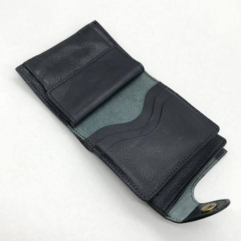 IL BISONTE（イルビゾンテ） 二つ折り財布 メンズ ブラック 服飾小物