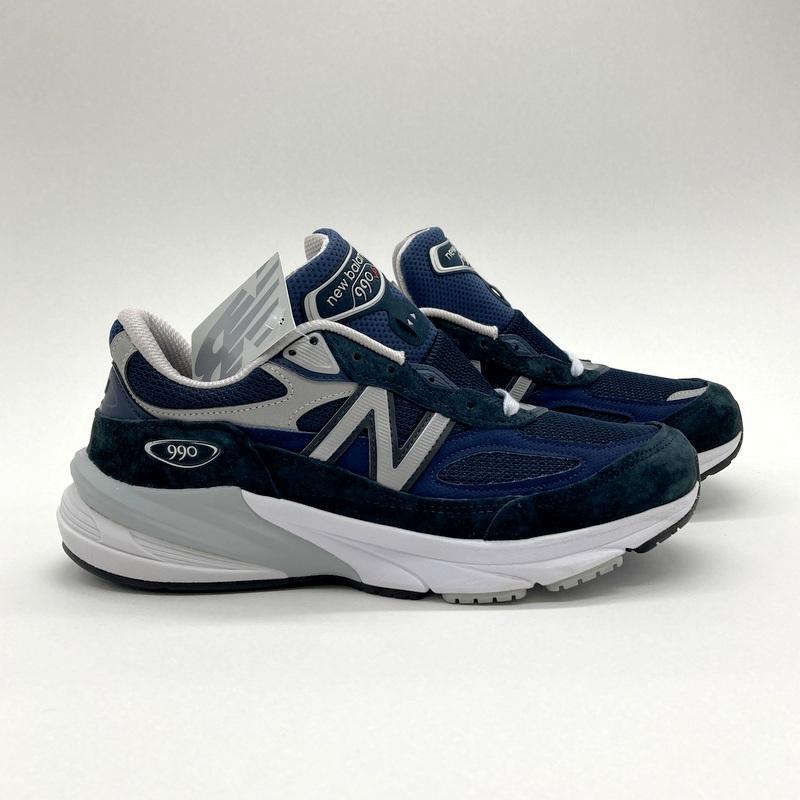 New Balance（ニューバランス） スニーカー M990NV6 新品同様