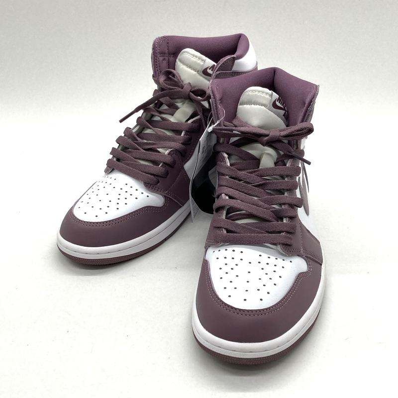 NIKE（ナイキ） スニーカー Air Jordan 1 Retro High OG Mauve DZ5485 