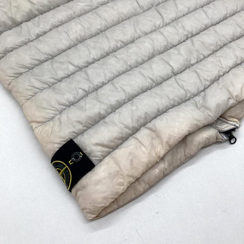 STONE ISLAND（ストーン アイランド） ライトダウンベスト メンズ S