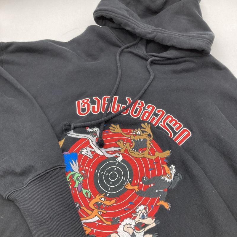 VETEMENTS（ヴェトモン） パーカー フーディー CARTOON HOODIE