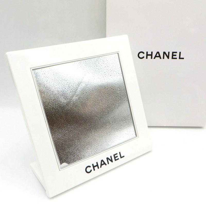 2022春夏新色】 ◇CHANEL◇スタンドミラー 拡大鏡 ノベルティー ミラー