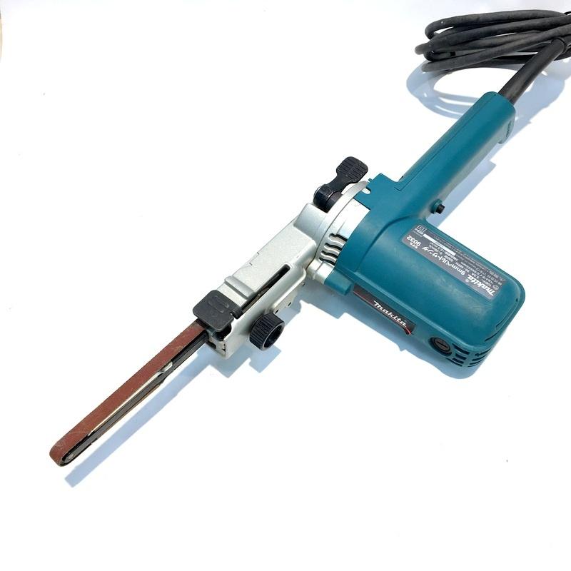 マキタ ベルトサンダ 9032 100V 9mm 研削加工 木工 研削 研磨 マキタ ベルトサンダ 9032 100V 9mm 研削加工 木工 研削 研磨