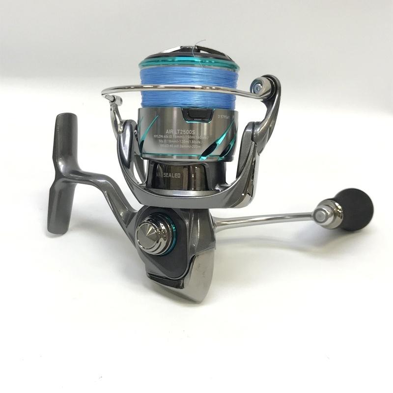 DAIWA（ダイワ） 25エメラルダス AIR LT2500S 61320 スピニングリール