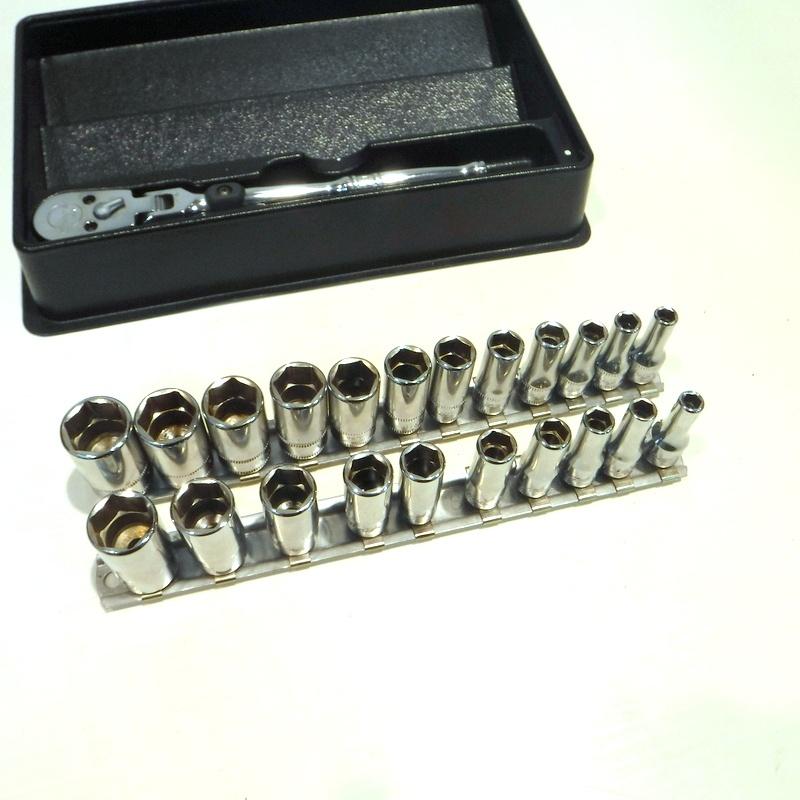 Snap-on スナップオン 1/4ロック式フレキシブルハンドル Snap-on スナップオン 1/4ロック式フレキシブルハンドル