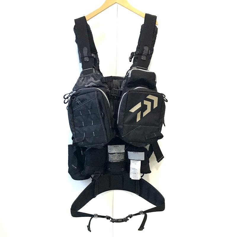 Daiwa カモフラージュ フィッシングベスト美品 カモフラージュ 色