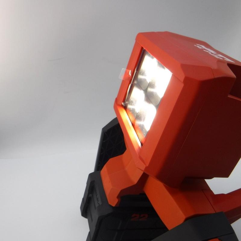 HILTI ヒルティ 充電式エリアライト SL 6-22 LED 未使用 建築用 HILTI ヒルティ 充電式エリアライト SL 6-22 LED 未使用 建築用