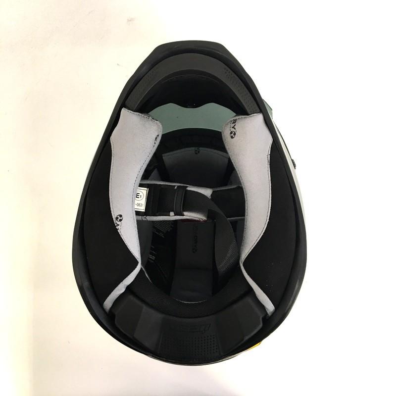 icon アイコン AIRFRAME PRO CARBON 4TRESS フルフェイスヘルメット M