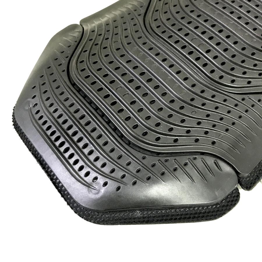 ダイネーゼ（DAINESE） DAINESE MANIS D1 G2 バックプロテクター 