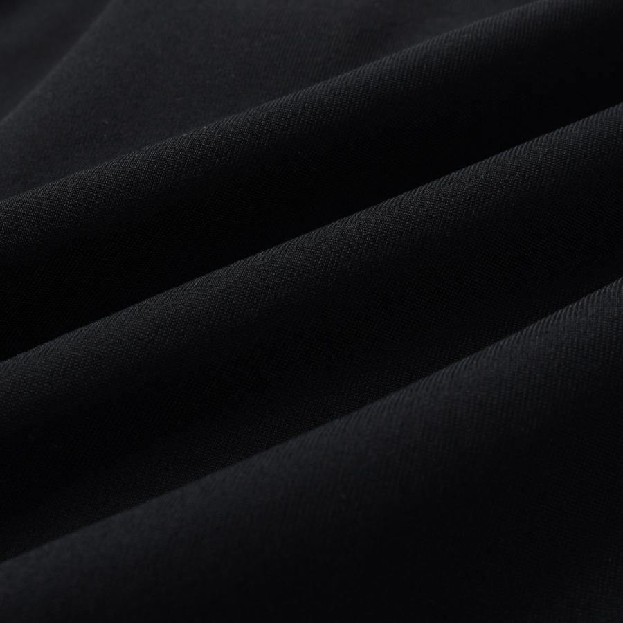 ウィンタートレーニングジャケット［ブラック］ |  | 09