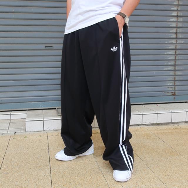 【極美品】アディダス オリジナルス バギー トラックパンツ ブラック Lサイズ adidas Originals アディダス オリジナルス バギー トラックパンツ