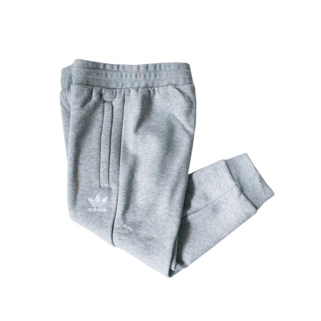 adidas オリジナルス メンズ グレー 上下セット Mサイズ 裏起毛 新品】adidas Originals 裏起毛 セットアップ グレー M