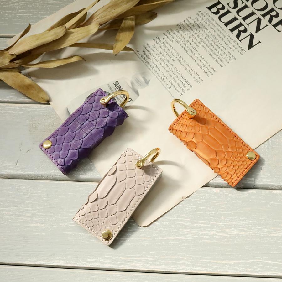 【パイソンスリムキーケース/全11色】アイキャッチにもなる高級感な佇まいのスリムキーケース/スマートキー【全11色】エキゾチックレザー キーホルダー 鍵入れ |  | 03