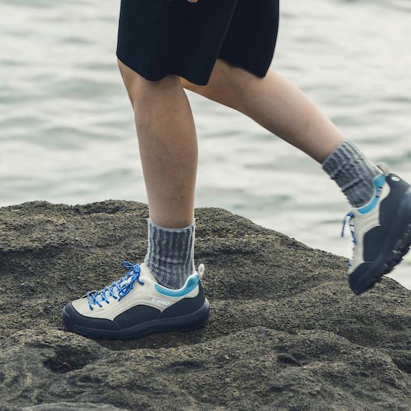 HI-TEC（ハイテック） トレッキングシューズ 登山靴 防水 スニーカー