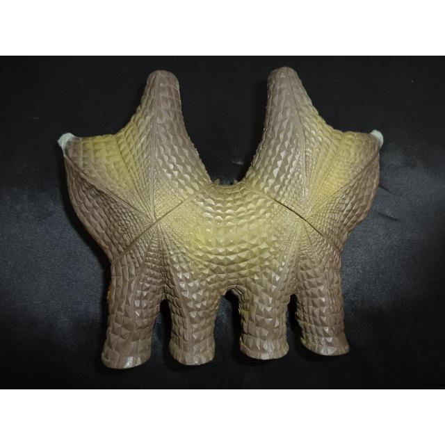 現状品 大怪獣シリーズ ウルトラマン編 油獣 ペスター ソフビ