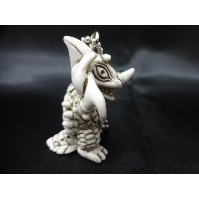 レア『ウルトラマンタロウ 』キーホルダー ☆商品情報☆タロウの少年時代の姿をアクリルキーホルダー化！ 墓場の