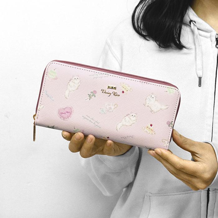 Daisy Rico 猫 総柄 ラウンドファスナー 長財布 猫グッズ ねこ ネコ 猫