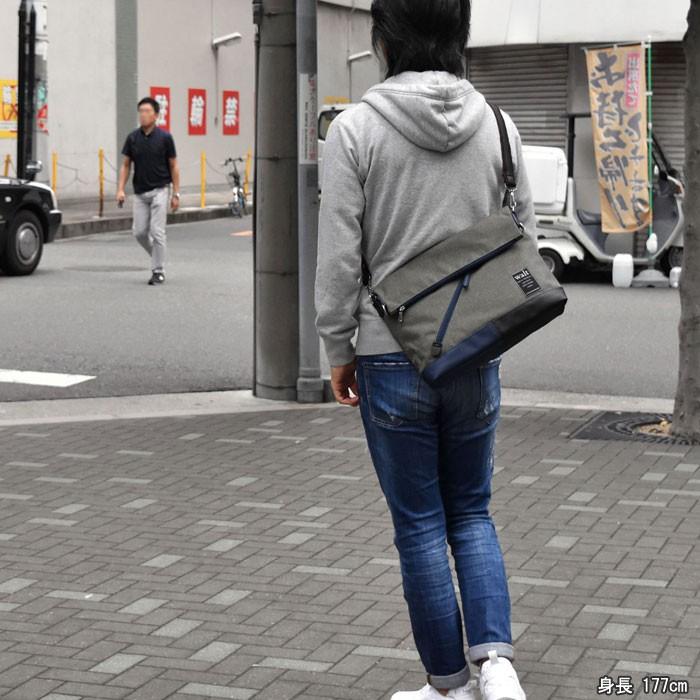 ナイロン ブラック ショルダーバッグ UMBRO/別注 Nylon Shoulder Bag｜Daytona Park(FREAK'S STORE