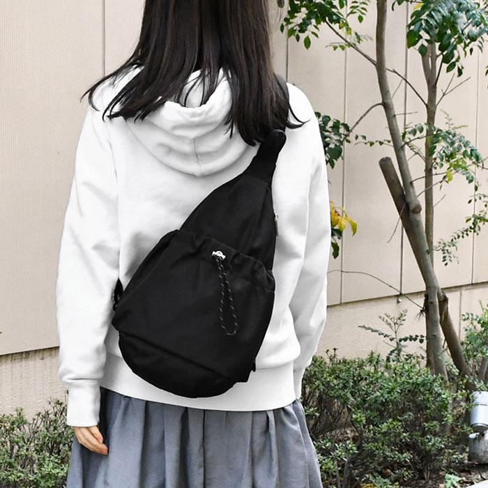 Legato Largo（レガートラルゴ） ボディバッグ 撥水 ナイロン ボディー