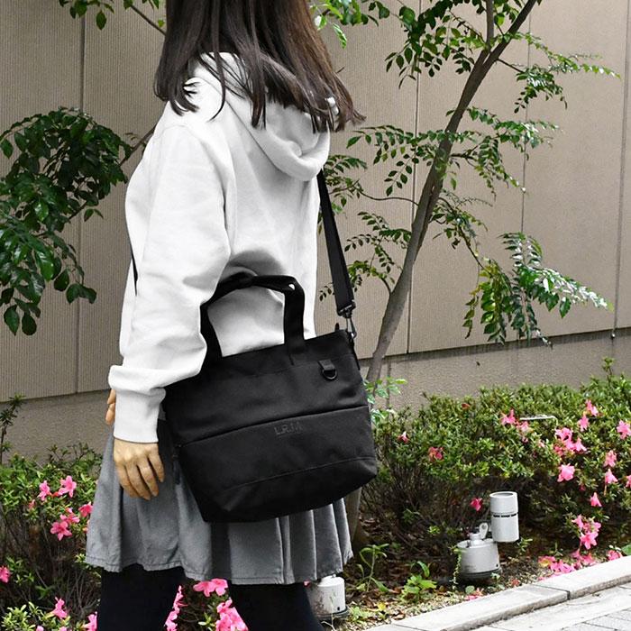 ナイロン ターポリン トートバッグ メンズ おしゃれ 小さめ ファスナー