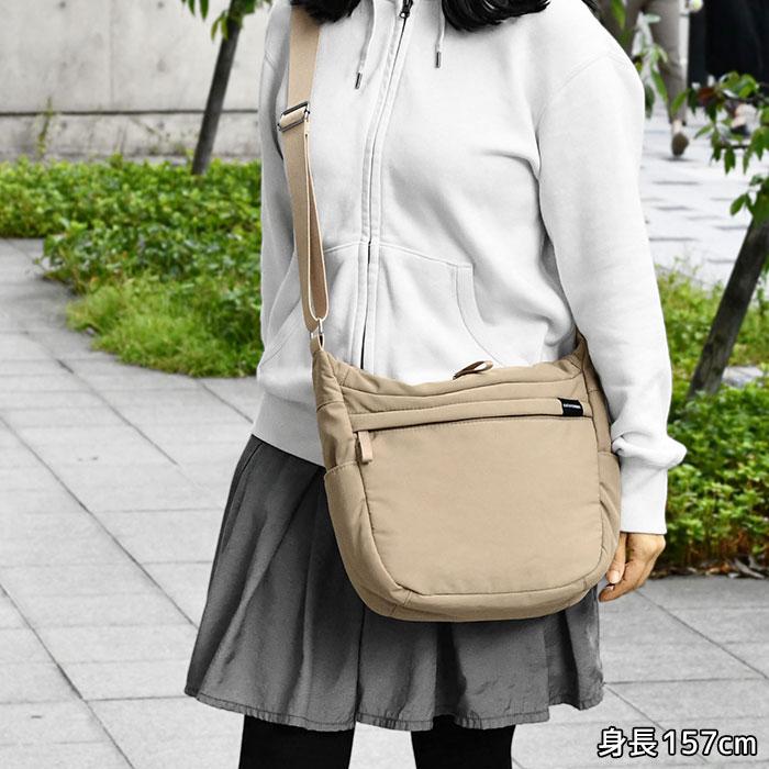 撥水 ナイロン ボンディング ショルダーバッグ レディース 斜