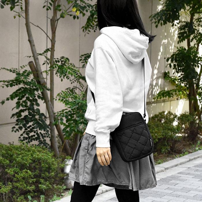 ミニショルダーバッグ レディース ショルダーバッグ 縦長 縦 縦型 中綿