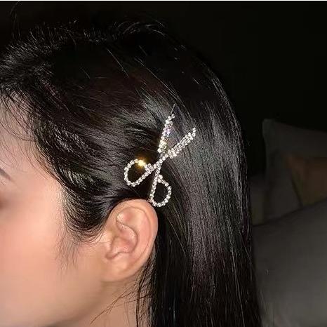 ヘアピン おしゃれ ハサミ 大人可愛い ヘアアクセサリー ピン止め ヘアピン 前髪 韓国ファッション ピン アメピン 髪留め 髪飾り 21 Fs 001 Superlife 通販 Yahoo ショッピング
