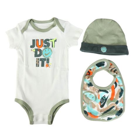 GUCCI 3点セット　ベビー服 ボディスーツ 帽子 スタイセット　よだれかけ GUCCI 3点セットベビー服 ボディスーツ 帽子 スタイセットよだれかけ