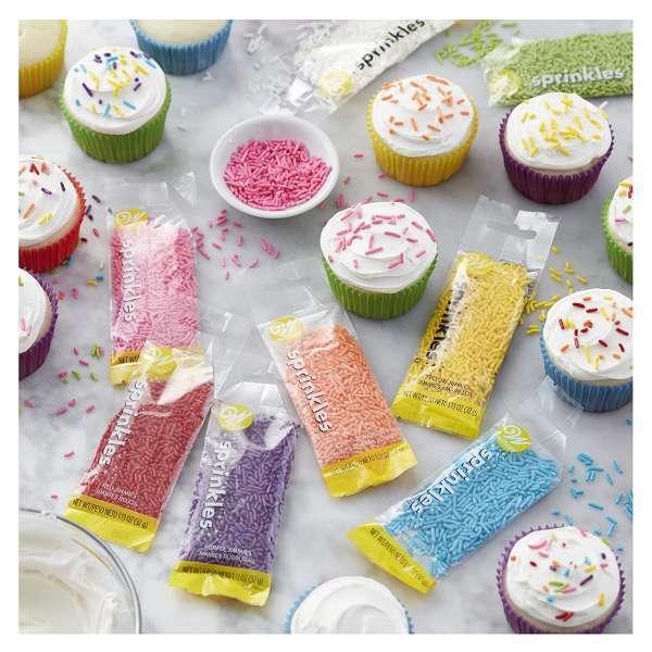 バーゲンで スプリンクルズ デコレーション用 トッピング シュガー レインボー 8個セット Wilton ウィルトン Zigamacss Rw