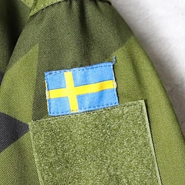 スウェーデン軍 ACTIVE LIFE社製 UF90 グリーンカモ シャツ デッド