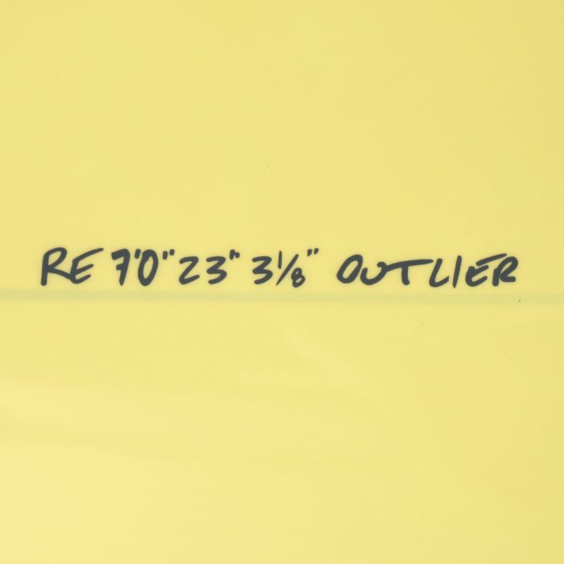 新入荷 THUNDERBOLT TECHNOLOGIES ミッドレングス CJ OUTLIER 7.0 サンダーボルト CJネルソン サーフィン シングル スタビ 2＋1 イエロー マイケル ピーターソン ボード 【XU2719879445】(98615円)